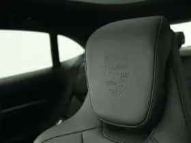 Porsche Taycan (2025) thumbnail 22