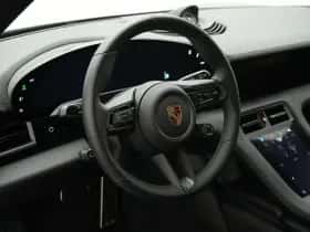 Porsche Taycan (2025) thumbnail 29