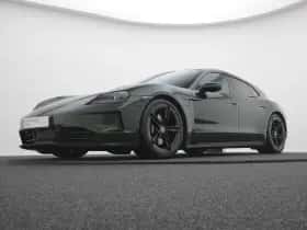 Porsche Taycan (2025) thumbnail 4