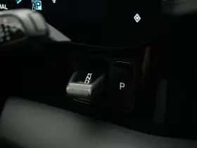 Porsche Taycan (2025) thumbnail 38