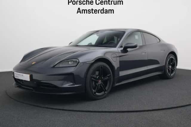 Porsche Taycan (2024) thumbnail 1
