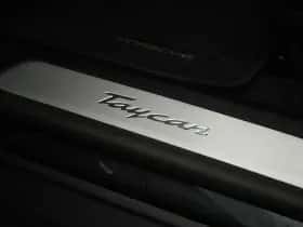 Porsche Taycan (2024) thumbnail 13