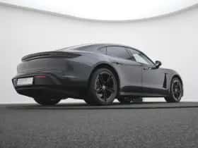 Porsche Taycan (2024) thumbnail 24
