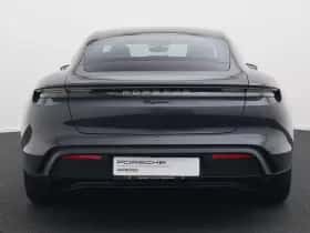 Porsche Taycan (2024) thumbnail 5