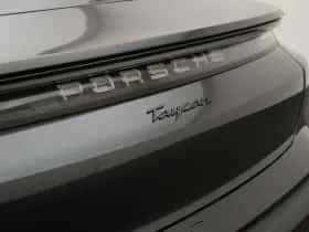 Porsche Taycan (2024) thumbnail 7