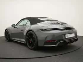 Porsche 911 (2024) thumbnail 11