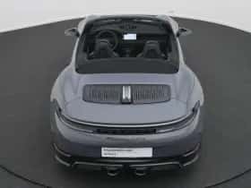Porsche 911 (2024) thumbnail 21