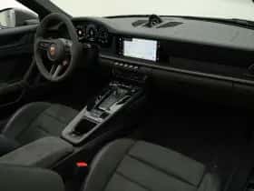 Porsche 911 (2024) thumbnail 7