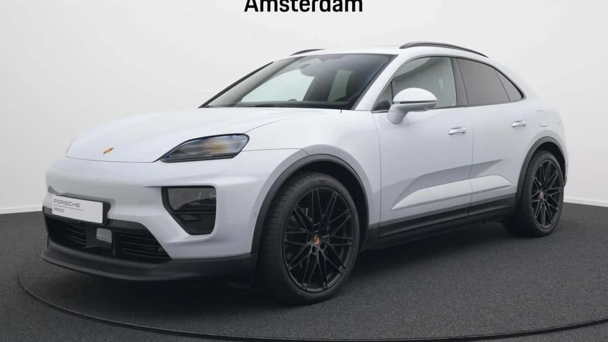 Porsche Macan (2026) — foto 1