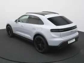 Porsche Macan (2026) thumbnail 14