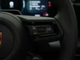 Porsche Macan (2026) thumbnail 36