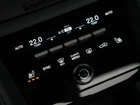 Porsche Macan (2026) thumbnail 40