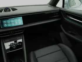 Porsche Macan (2026) thumbnail 51