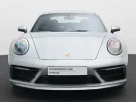 Porsche 911 (2021) thumbnail 19