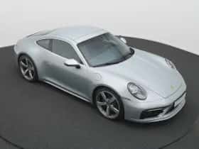 Porsche 911 (2021) thumbnail 25