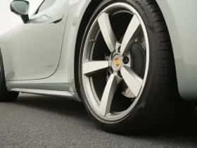 Porsche 911 (2021) thumbnail 37
