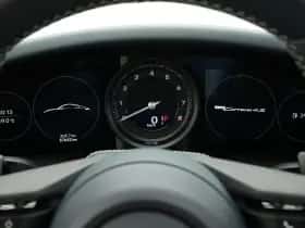 Porsche 911 (2021) thumbnail 51