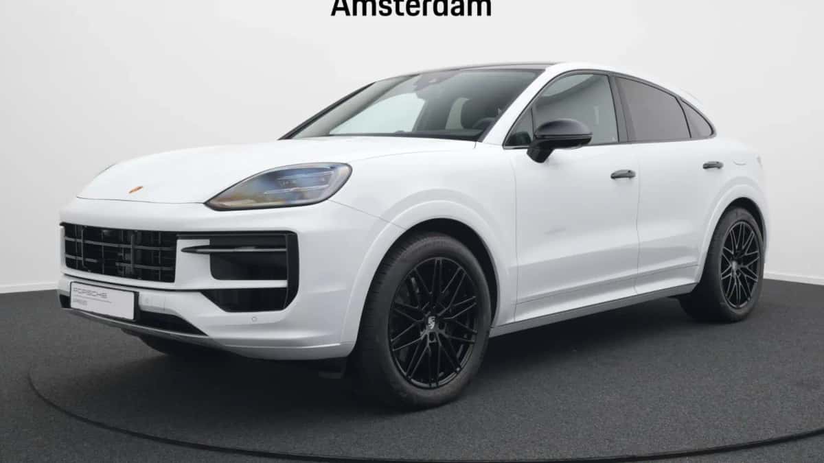 Porsche Cayenne (2024) — foto 1