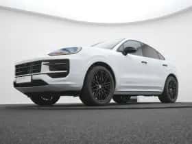 Porsche Cayenne (2024) thumbnail 15