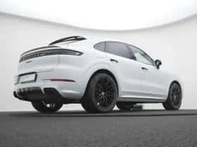 Porsche Cayenne (2024) thumbnail 16