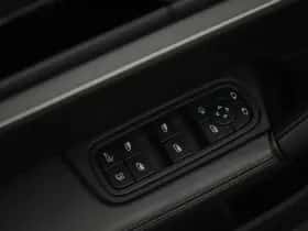 Porsche Cayenne (2024) thumbnail 26