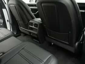 Porsche Cayenne (2024) thumbnail 53