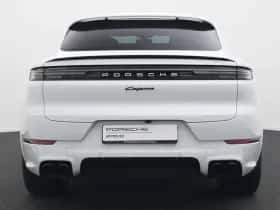 Porsche Cayenne (2024) thumbnail 10