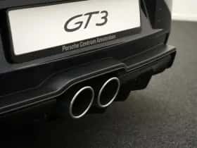 Porsche 911 (2026) thumbnail 4