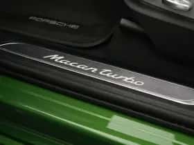Porsche Macan (2020) thumbnail 28