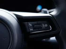 Porsche Cayenne (2024) thumbnail 15