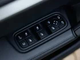 Porsche Cayenne (2024) thumbnail 18