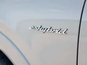 Porsche Cayenne (2024) thumbnail 10