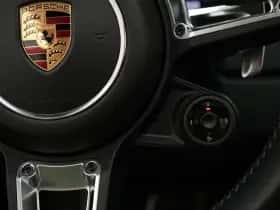 Porsche 911 (2016) thumbnail 41