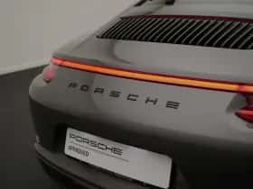 Porsche 911 (2016) thumbnail 46