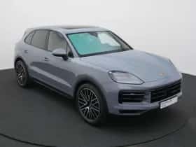 Porsche Cayenne (2023) thumbnail 13