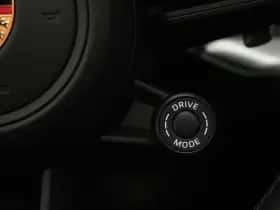 Porsche Cayenne (2023) thumbnail 38