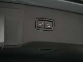 Porsche Cayenne (2023) thumbnail 47