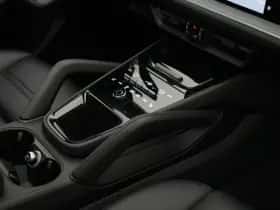 Porsche Cayenne (2023) thumbnail 50