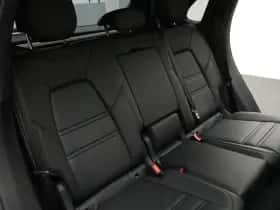 Porsche Cayenne (2023) thumbnail 53