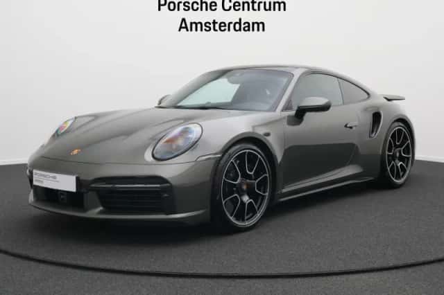 Porsche 911 (2023) thumbnail 1
