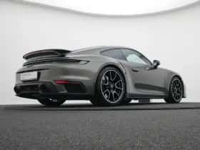Porsche 911 (2023) thumbnail 26