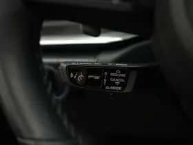 Porsche 911 (2023) thumbnail 34