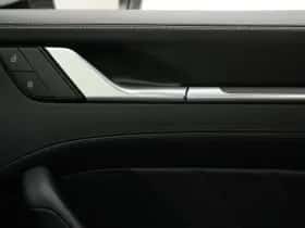 Porsche 911 (2023) thumbnail 41