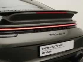 Porsche 911 (2023) thumbnail 44