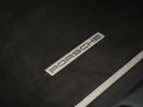 Porsche 911 (2023) thumbnail 52
