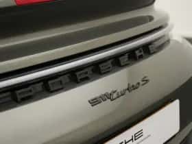 Porsche 911 (2023) thumbnail 8