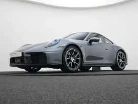 Porsche 911 (2025) thumbnail 21