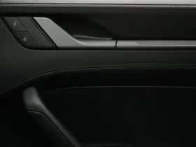 Porsche 911 (2025) thumbnail 41