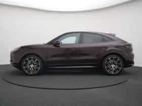 Porsche Cayenne (2026) thumbnail 2