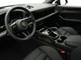 Porsche Cayenne (2026) thumbnail 29